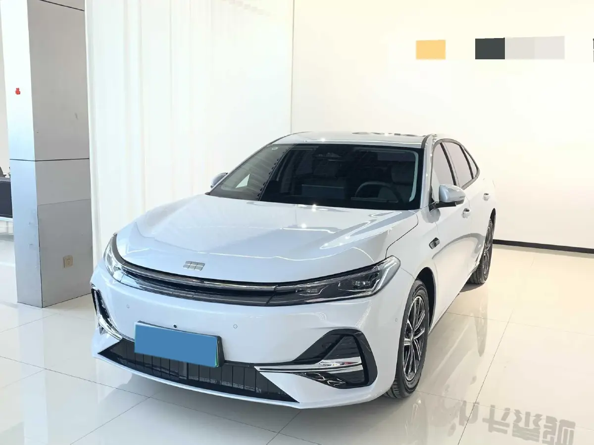 2025 Geely Galaxy A7 1.5L 112HP L4 1DHT PHEV
