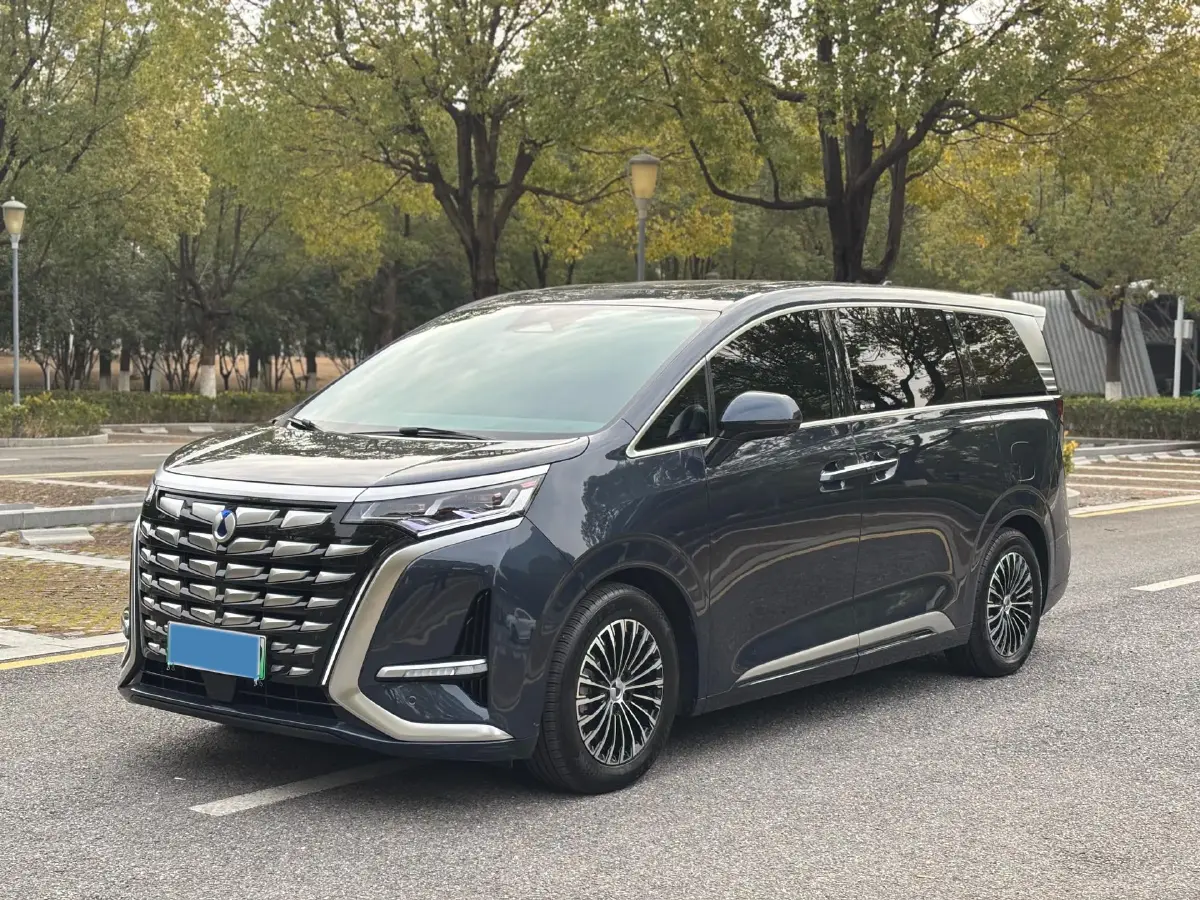 2022 Mercedes-Benz GLC Class 2.0T 197HP L4 9AT