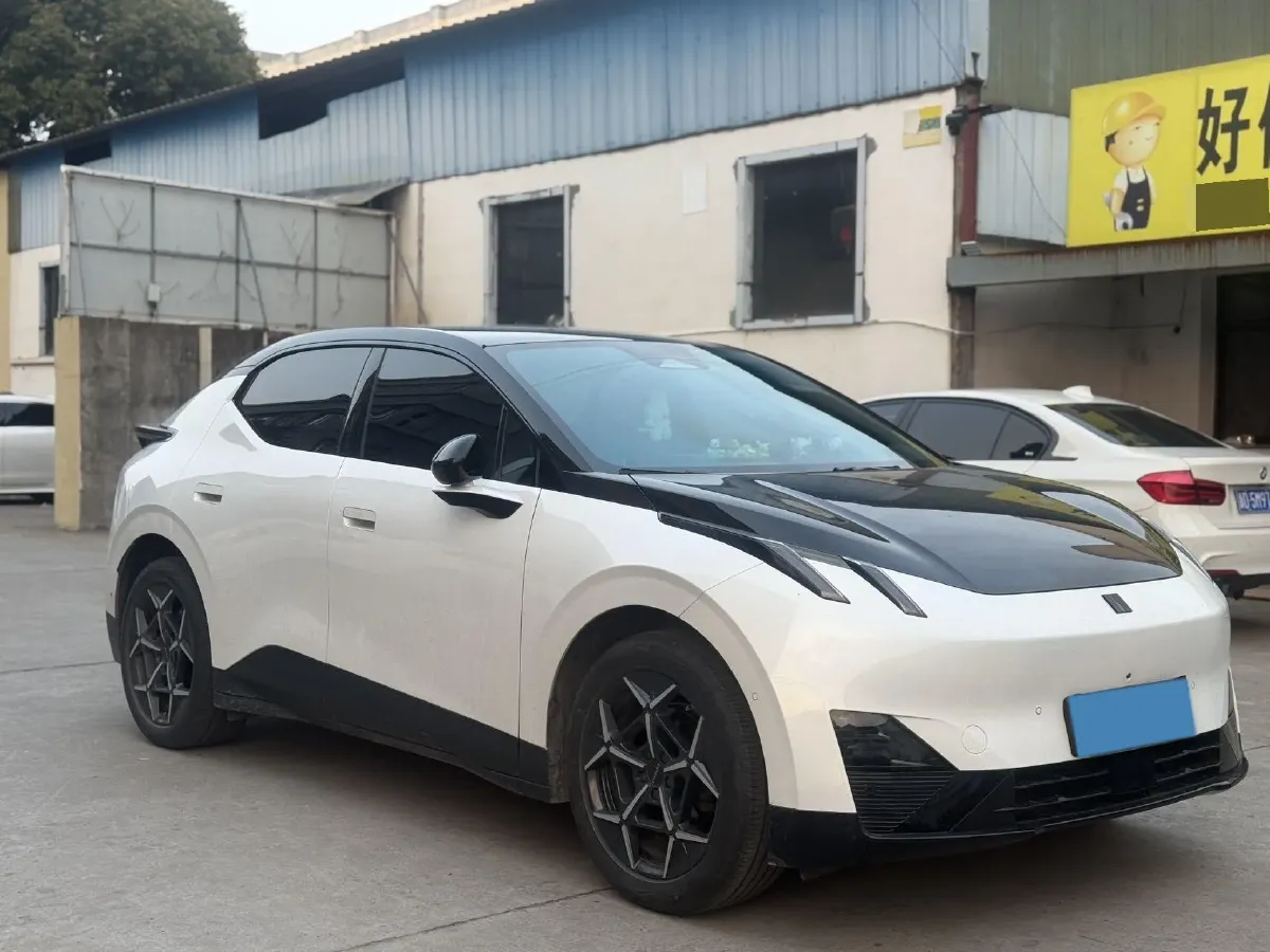 2025 Dongfeng Z9 2.0T 258HP L4 8AT,autocango,china used car exporter,china ev exporter,chinese used car exporter,chinese used ev exporter