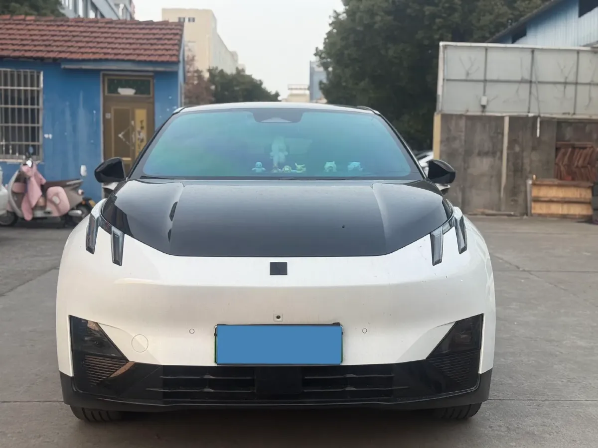 2025 Dongfeng Z9 2.0T 258HP L4 8AT,autocango,china used car exporter,china ev exporter,chinese used car exporter,chinese used ev exporter