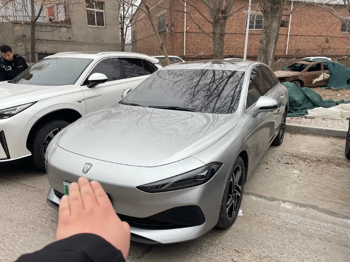 2023 Roewe D7 1.5L 112HP L4 1DHT PHEV 21.4KWH