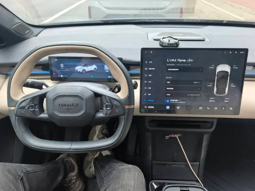 2025 Jetour Freeman 1.5T 184HP L4 7DCT,autocango,china used car exporter,china ev exporter,chinese used car exporter,chinese used ev exporter