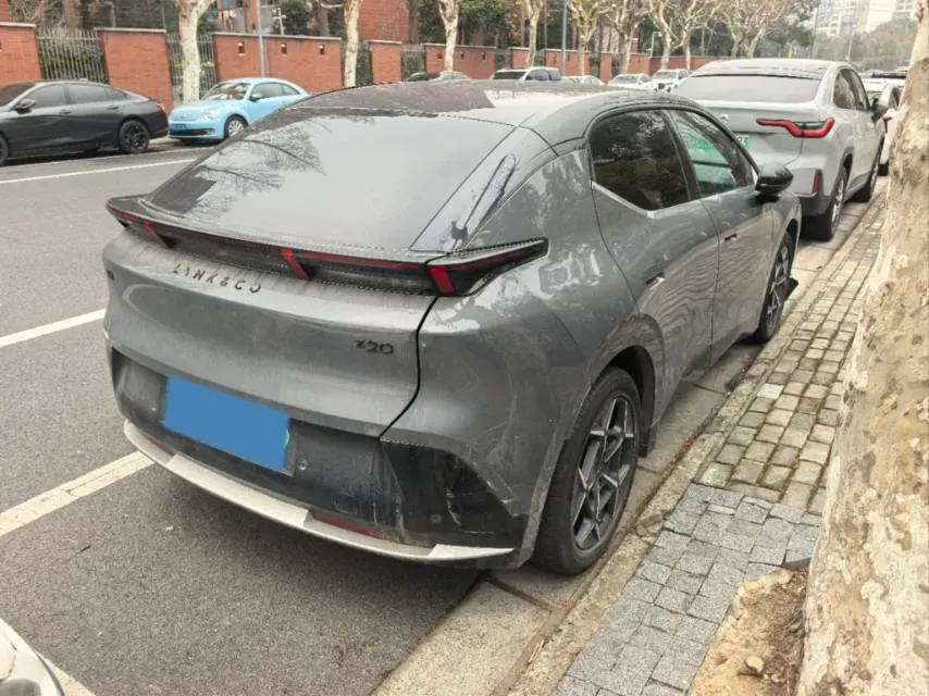 2025 Jetour Freeman 1.5T 184HP L4 7DCT,autocango,china used car exporter,china ev exporter,chinese used car exporter,chinese used ev exporter