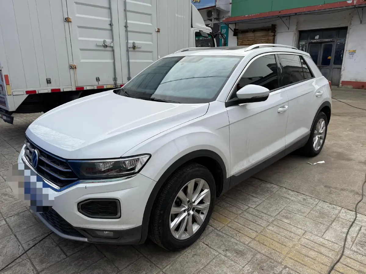 2021 Volkswagen T-Roc 1.4T 150HP L4 7DCT