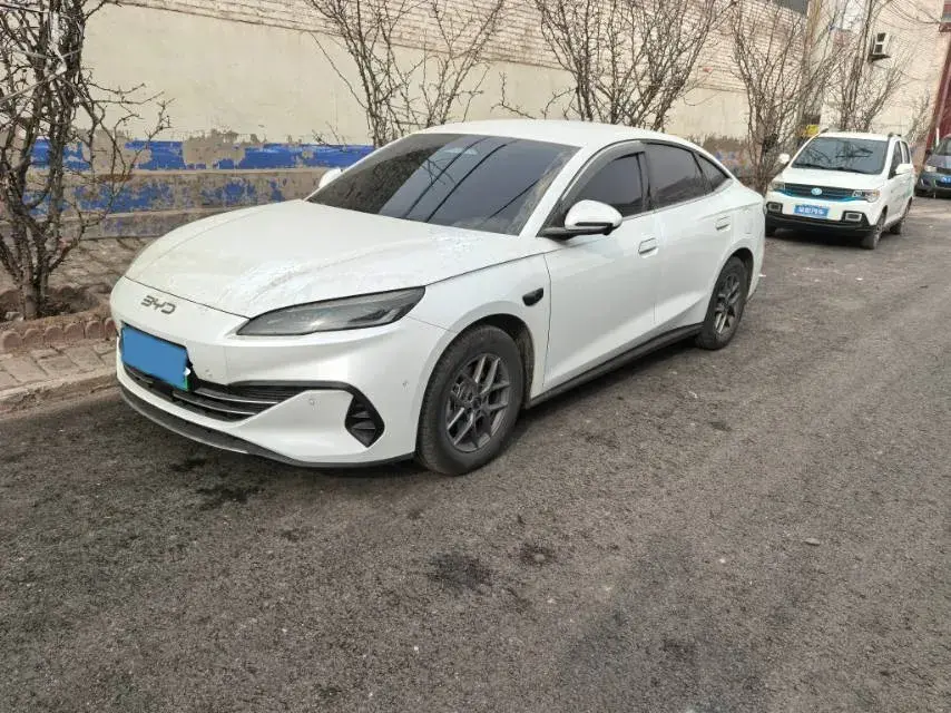 2025 BYD QinL 1.5L 101HP L4 E-CVT PHEV 10.08KWH