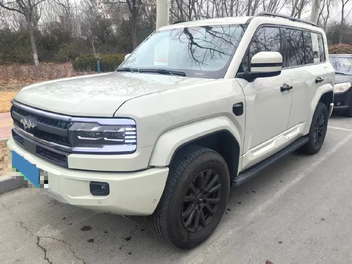 2025 FangChengBao Bao 5 1.5T 194HP L4 E-CVT PHEV 31.8KWH