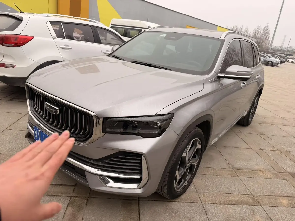 2021 Geely Monjaro 2.0T 218HP L4 7DCT