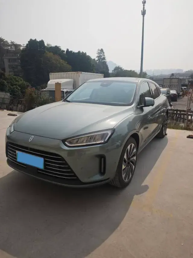 2022 AITO AITO M5 Range Extended 125HP REEV 40KWH