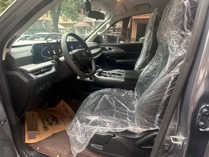 2023 ChangAn LanTuoZhe 2.0T 233HP L4 8AT,autocango,china used car exporter,china ev exporter,chinese used car exporter,chinese used ev exporter