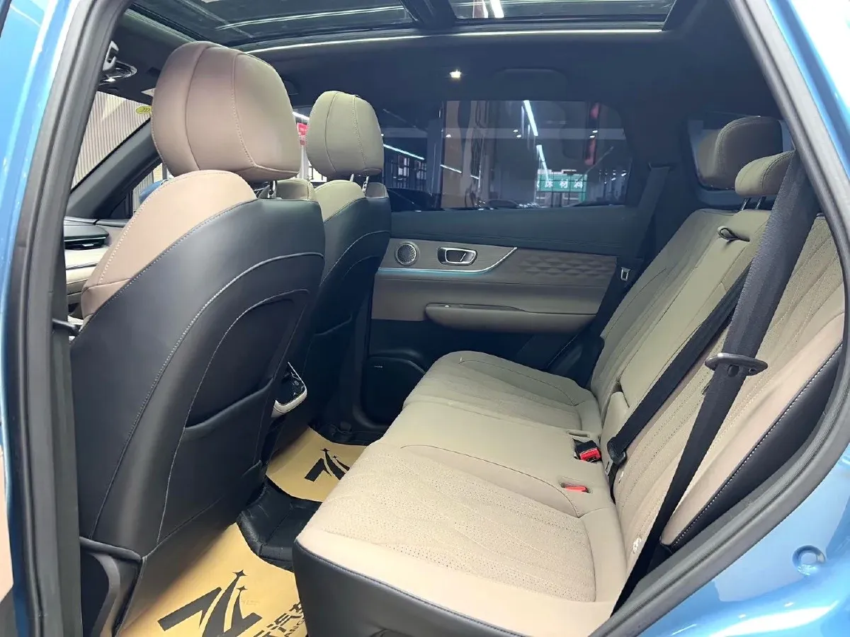 2025 Chery Tiggo8 PLUS C-DM 1.5T 156HP L4 1DHT PHEV,autocango,china used car exporter,china ev exporter,chinese used car exporter,chinese used ev exporter