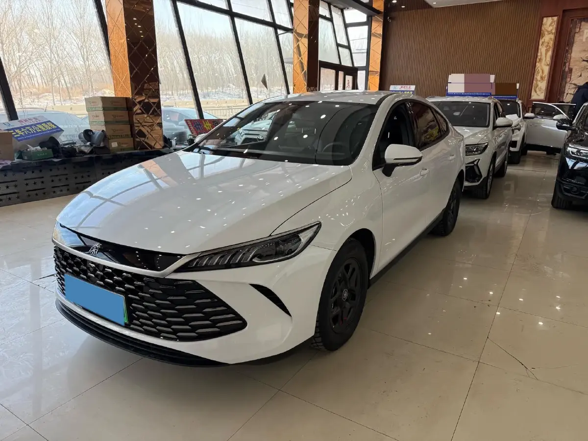 2025 BYD Qin Plus 1.5L 101HP L4 E-CVT PHEV 7.68KWH