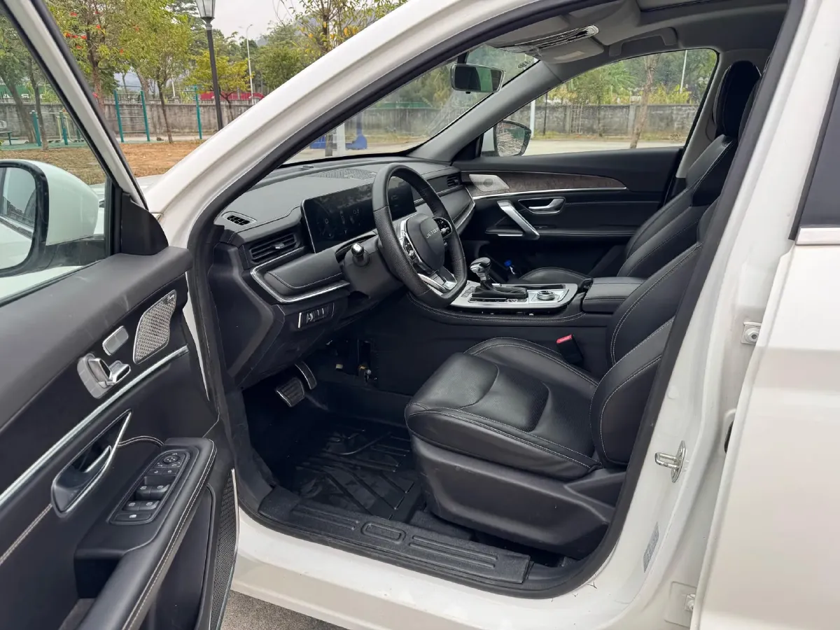 2021 Jetour X70 Plus 1.5T 156HP L4 6DCT,autocango,china used car exporter,china ev exporter,chinese used car exporter,chinese used ev exporter