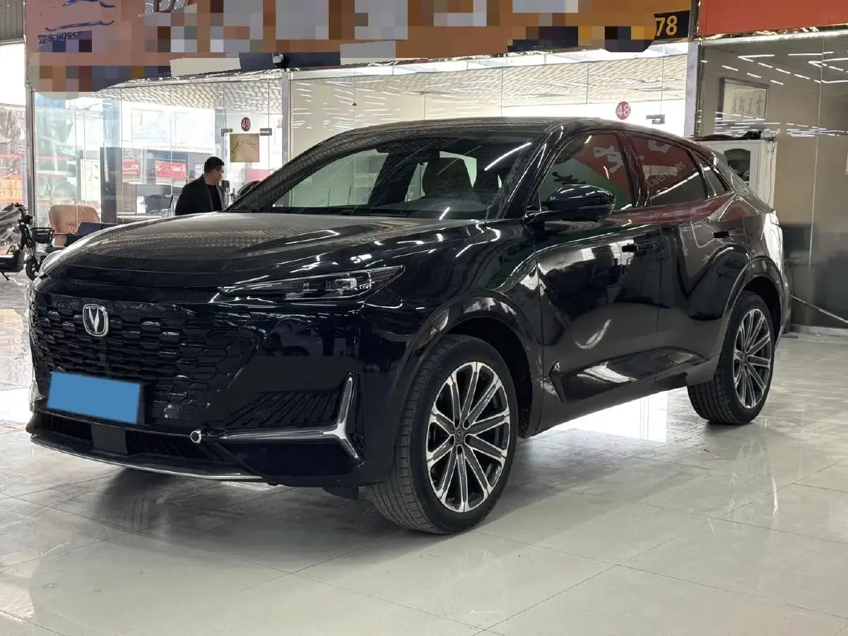 2021 ChangAn UNI-K 2.0T 233HP L4 8AT