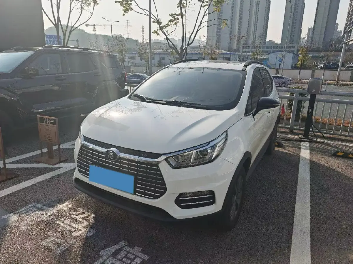 2018 BYD Yuan BEV 42KWH