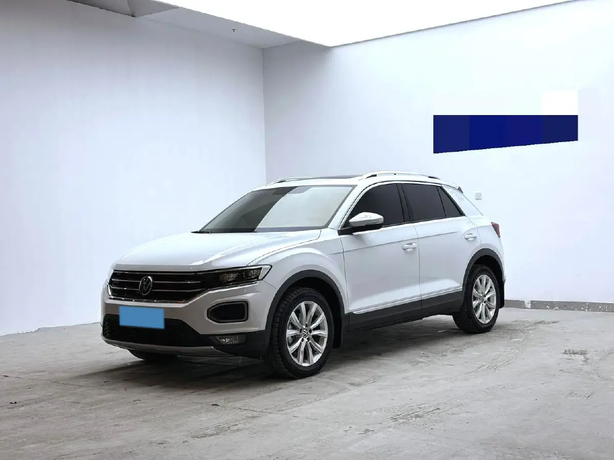 2021 Volkswagen T-Roc 1.4T 150HP L4 7DCT