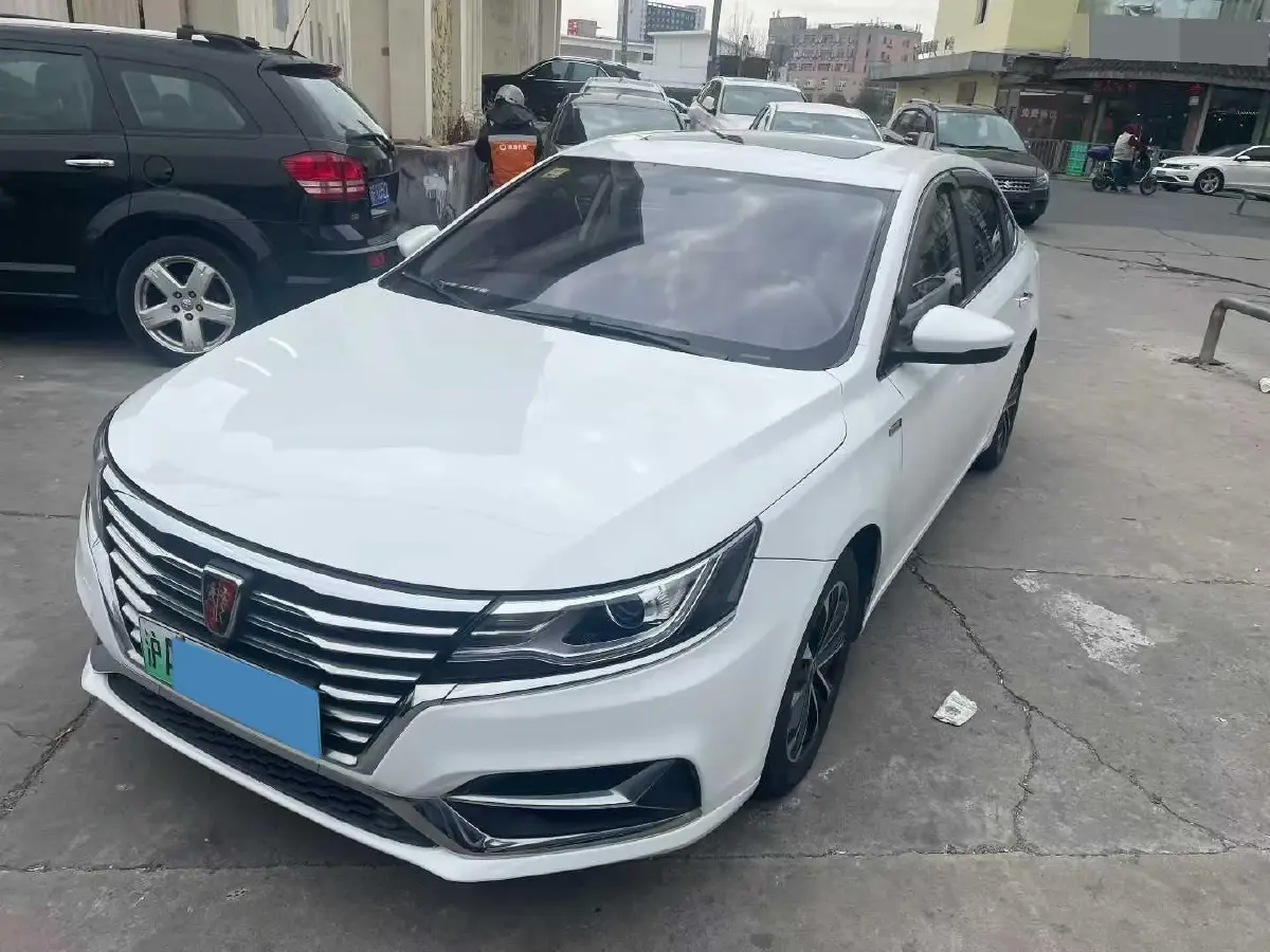 2019 Roewe i6 1.5T 169HP L4 AMT PHEV 9.1KWH