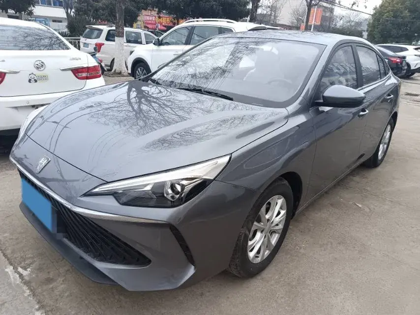 2023 Roewe i5 1.5L 129HP L4 CVT