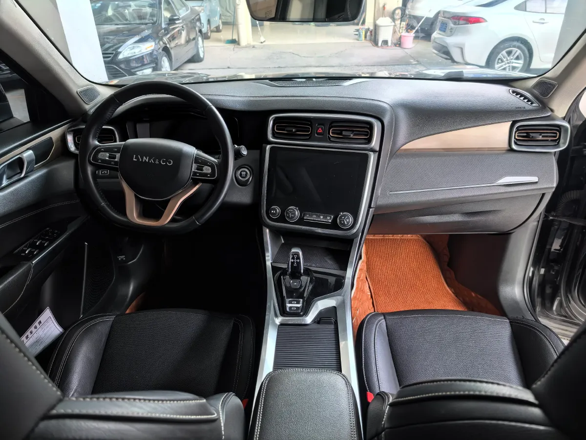 2018 Foton Tunland 2.0T 218HP L4 6AT,autocango,china used car exporter,china ev exporter,chinese used car exporter,chinese used ev exporter