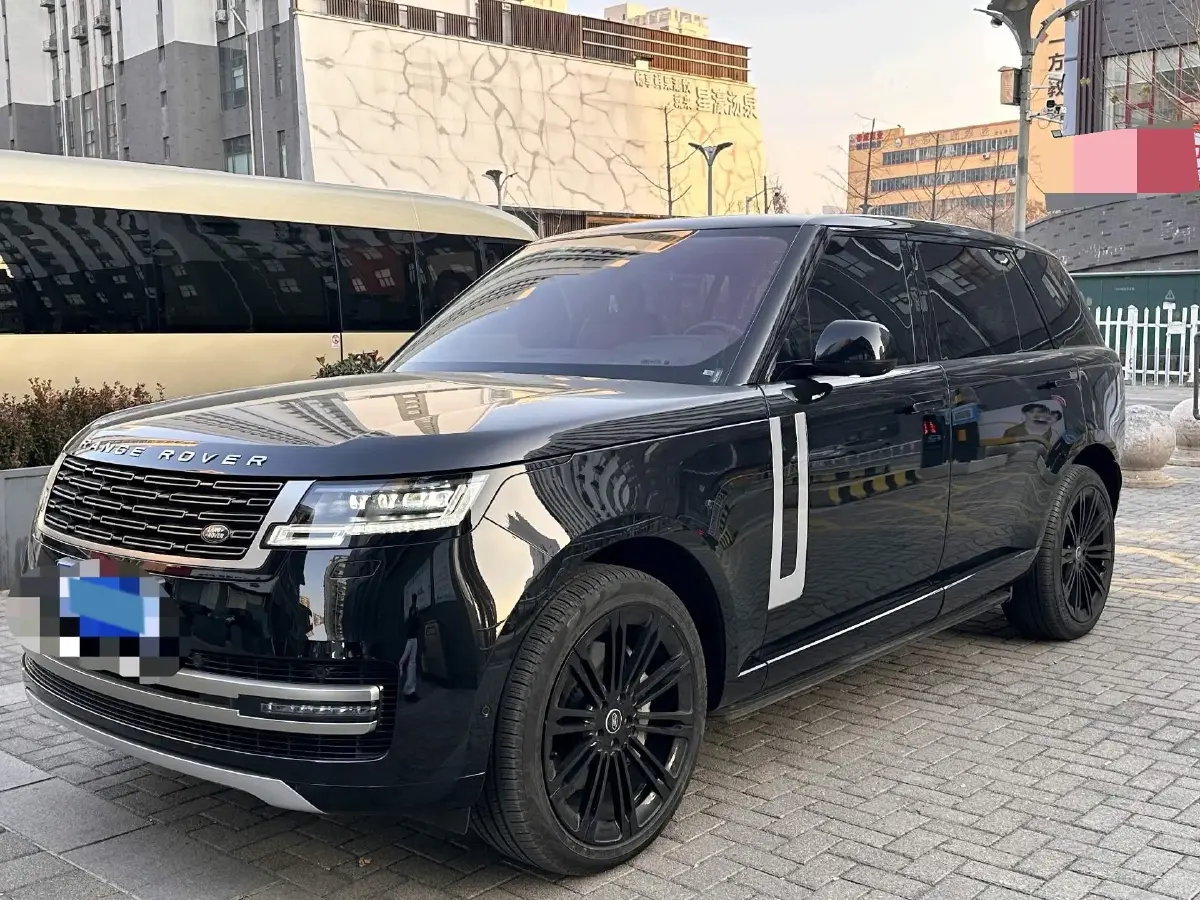 2024 Land Rover Range Rover 3.0T 400HP L6 8AT
