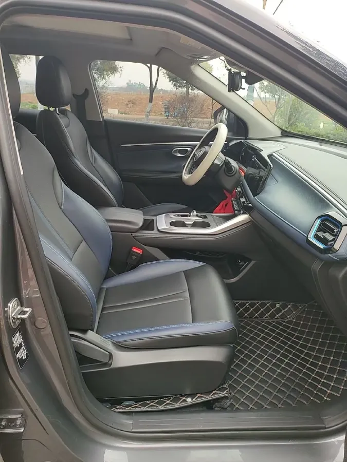 2023 GAC Trumpchi GS3 1.5T 177HP L4 7DCT,autocango,china used car exporter,china ev exporter,chinese used car exporter,chinese used ev exporter