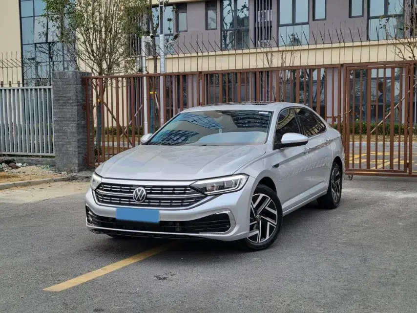 2024 Volkswagen Sagitar 1.5T 160HP L4 7DCT