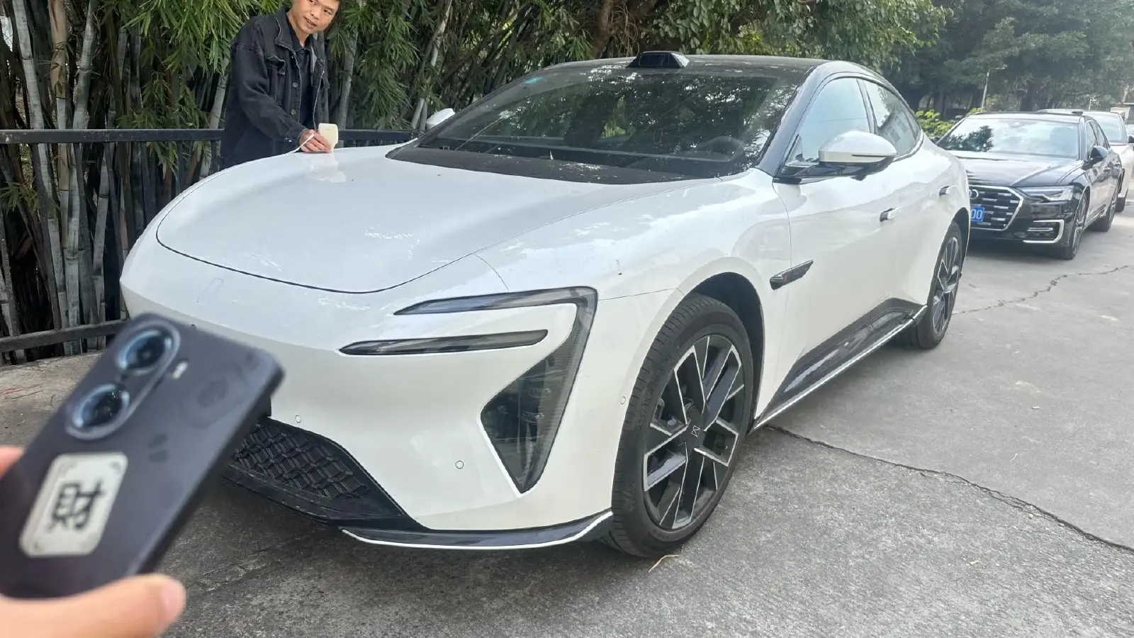 2025 Avatr 06 REEV 156HP REEV