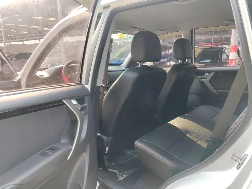 2018 Chery Tiggo 3 1.6L 126HP L4 5MT,autocango,china used car exporter,china ev exporter,chinese used car exporter,chinese used ev exporter