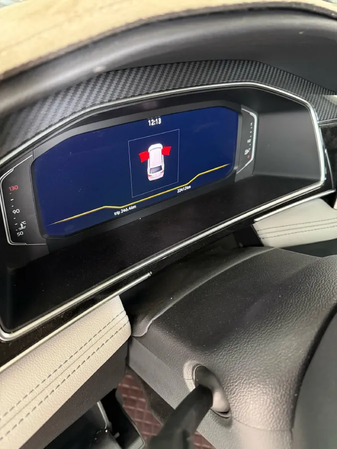 2023 Volkswagen Tiguan L 2.0T 186HP L4 7DCT,autocango,china used car exporter,china ev exporter,chinese used car exporter,chinese used ev exporter