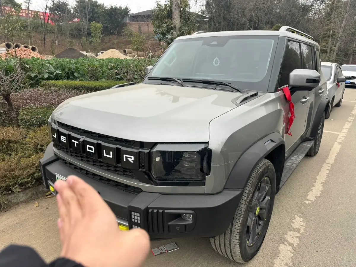 2024 Jetour ShanHai TravellerC-DM 1.5T 156HP L4 3DHT PHEV 26.7KWH