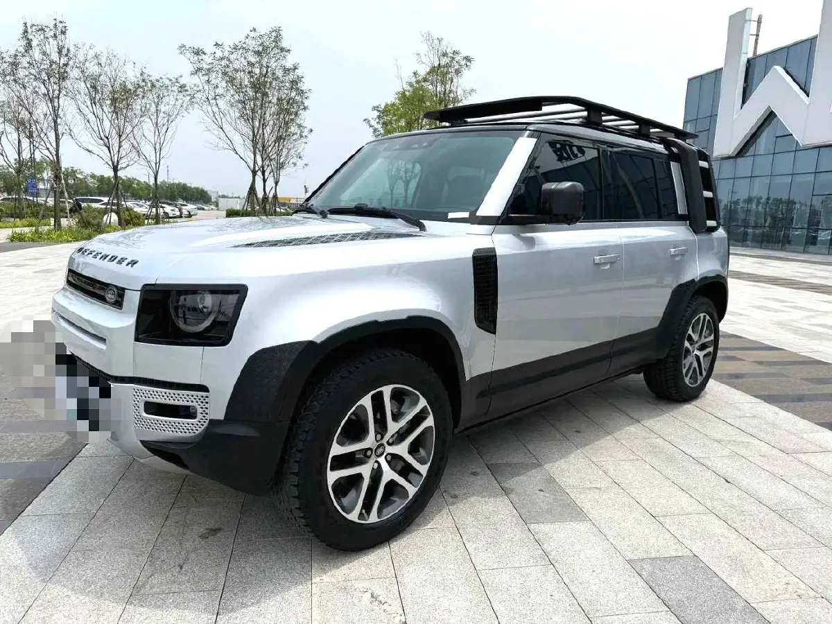 2020 Land Rover Defender 3.0T 400HP L6 8AT