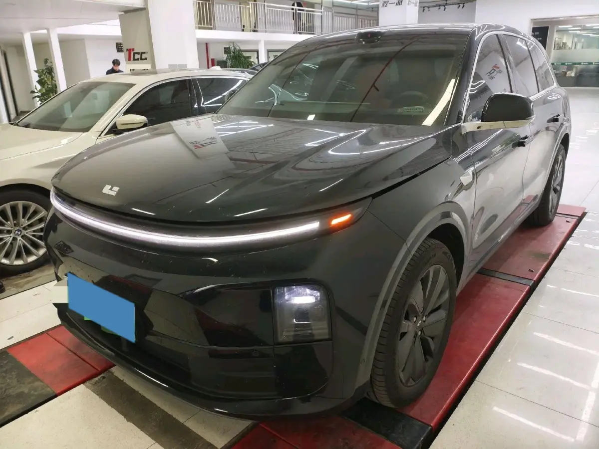 2025 Li L6 Range Extended 154HP L4 REEV