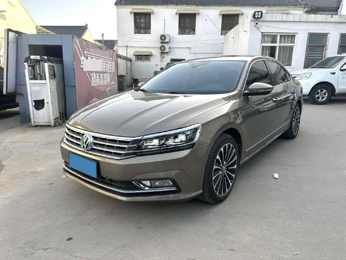 2016 Volkswagen Passat 1.8T 180HP L4 7DCT