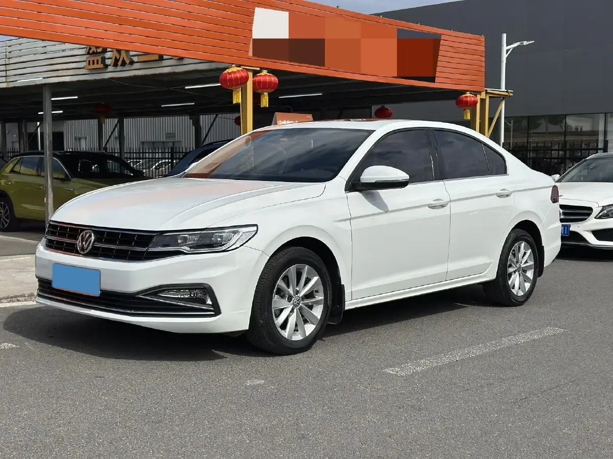 2020 Volkswagen Bora 1.5L 113HP L4 6AT