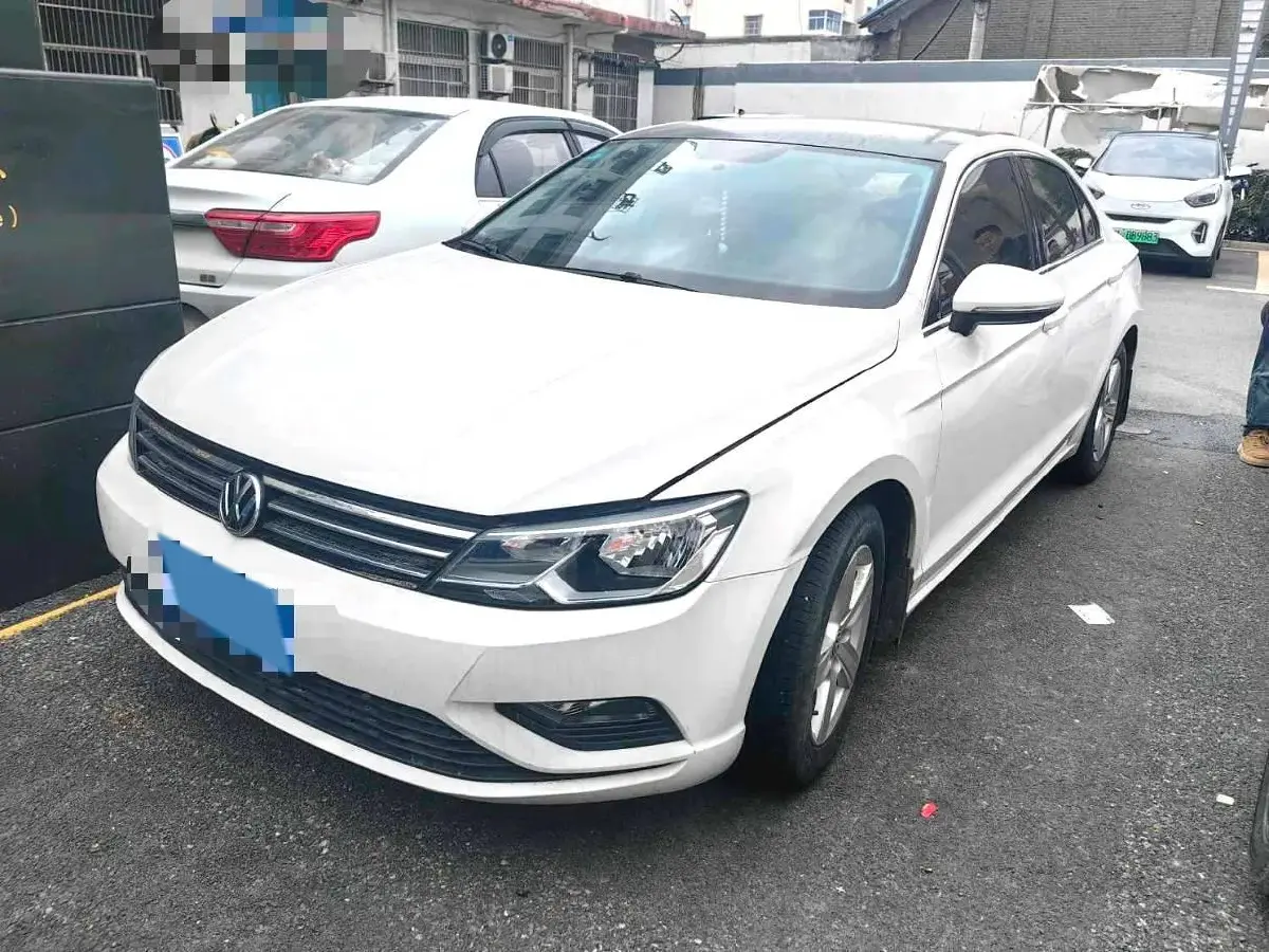 2018 Volkswagen Lamando 1.4T 131HP L4 7DCT