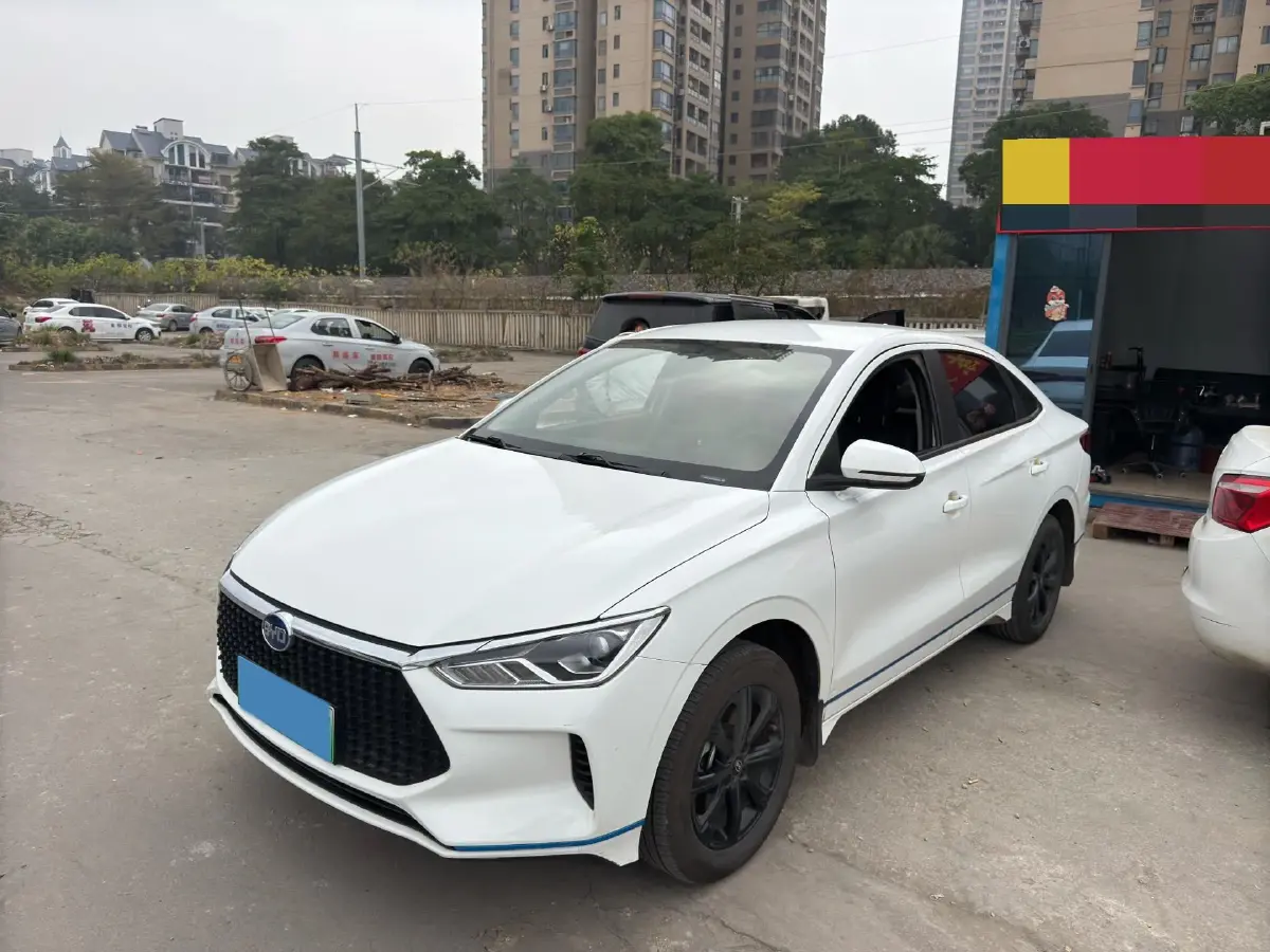 2021 MAXUS T70 2.0T 163HP L4 6AT