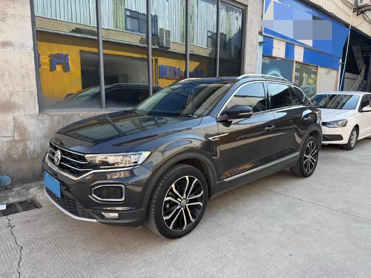 2021 Volkswagen T-Roc 1.4T 150HP L4 7DCT