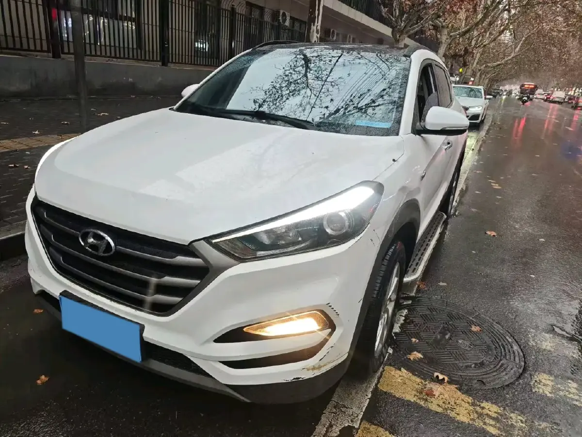 2015 Hyundai Tucson 1.6T 177HP L4 7DCT