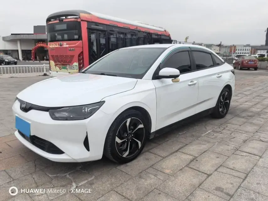 2021 Weltmeister E.5 BEV 49.92KWH