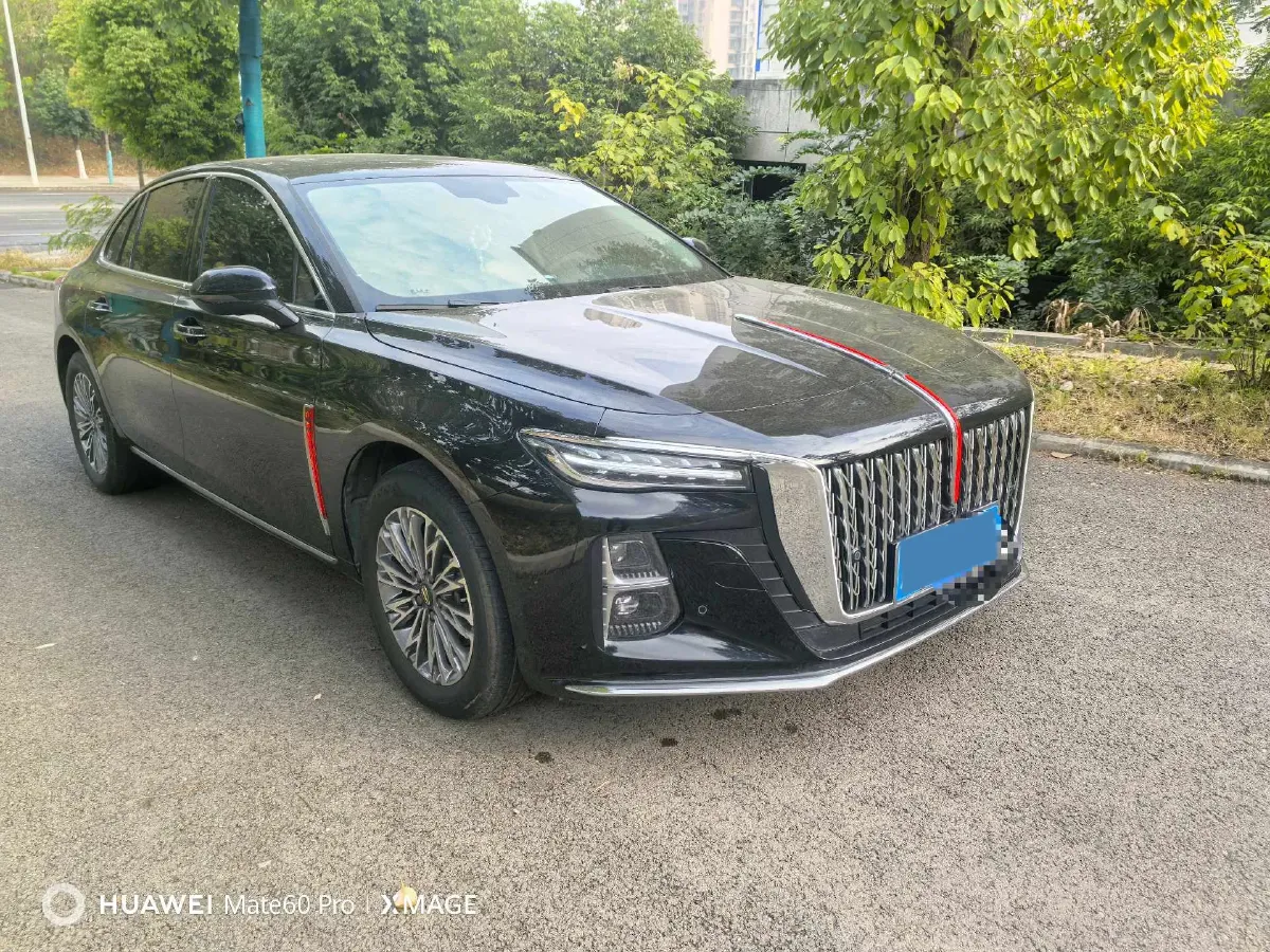 2023 HongQi H5 2.0T 224HP L4 8AT,autocango,china used car exporter,china ev exporter,chinese used car exporter,chinese used ev exporter