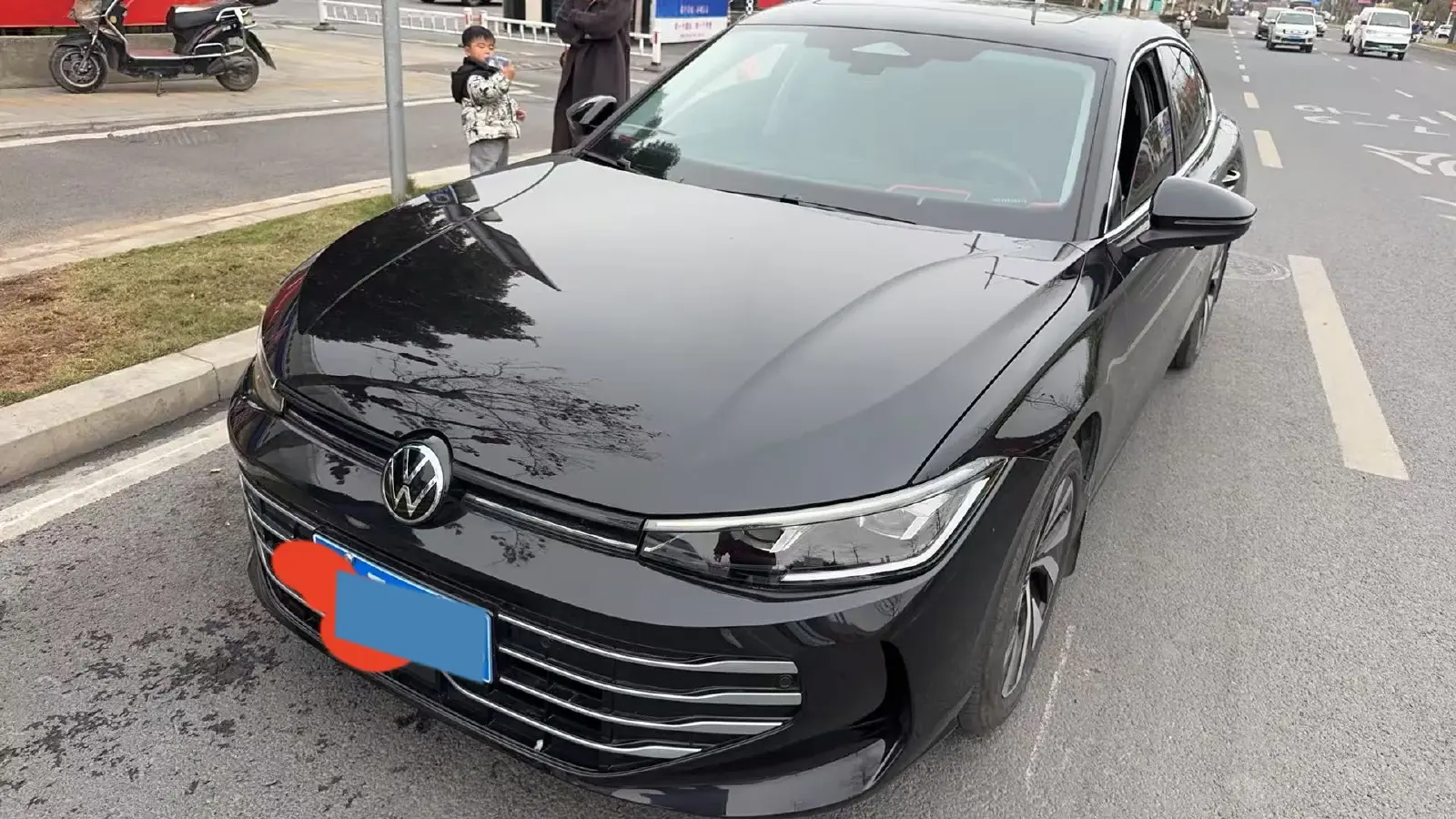 2025 Volkswagen Passat 2.0T 220HP L4 7DCT