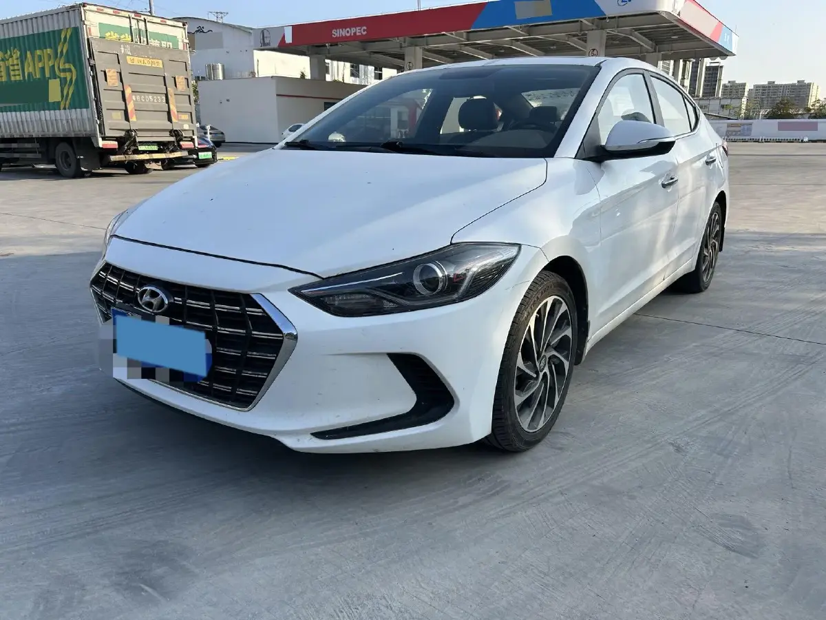 2020 Hyundai Elantra 1.4T 130HP L4 7DCT