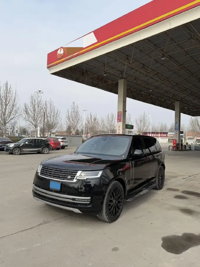 2024 Land Rover Range Rover 3.0T 400HP L6 8AT