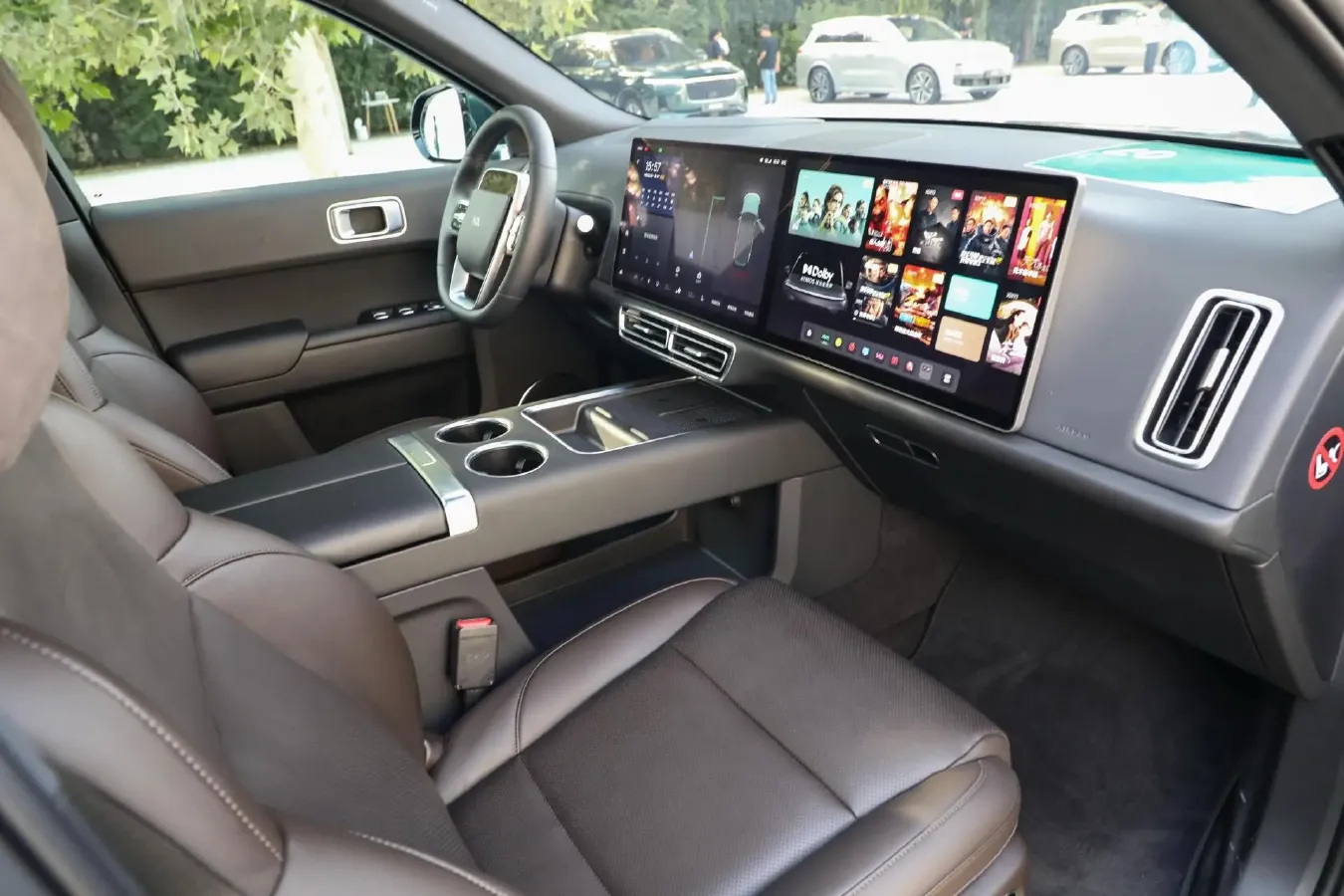 2023 Li L8 Range Extended 154HP REEV 40.9KWH,autocango,china used car exporter,china ev exporter,chinese used car exporter,chinese used ev exporter