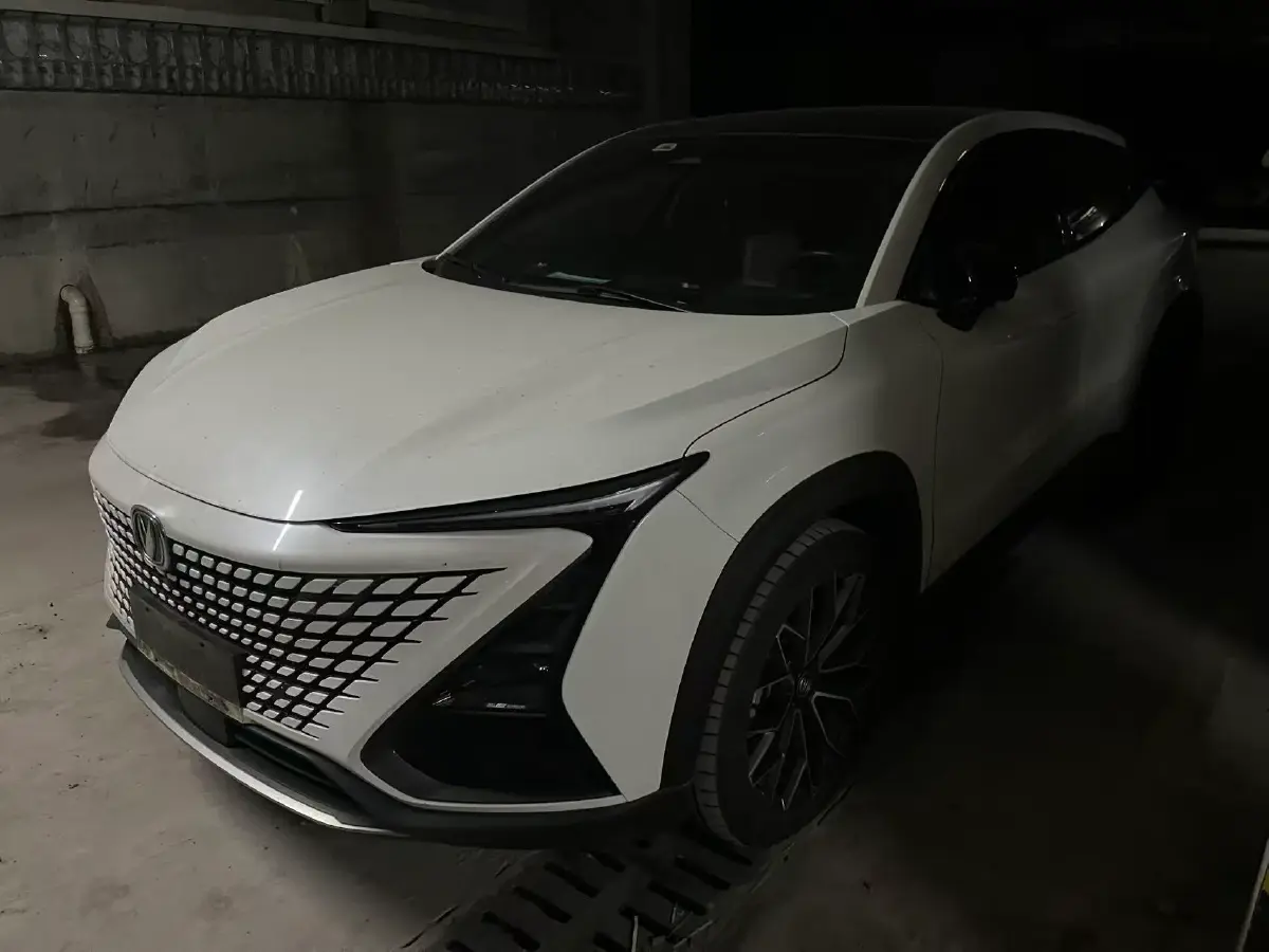 2022 ChangAn UNI-T 1.5T 188HP L4 7DCT