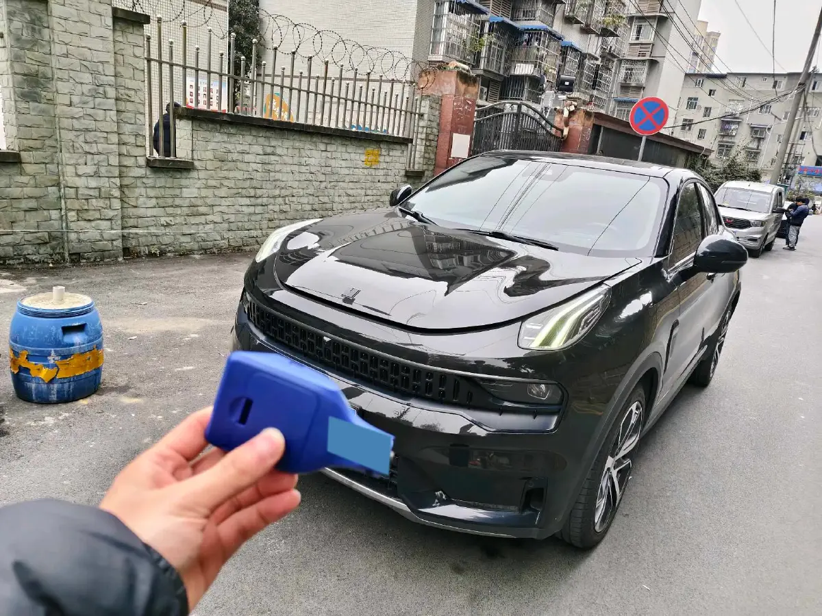 2020 LYNK&CO 05 2.0T 254HP L4 8AT