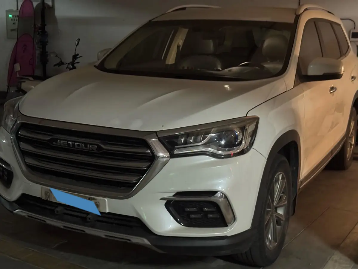 2019 Jetour X90 1.5T 147HP L4 6MT