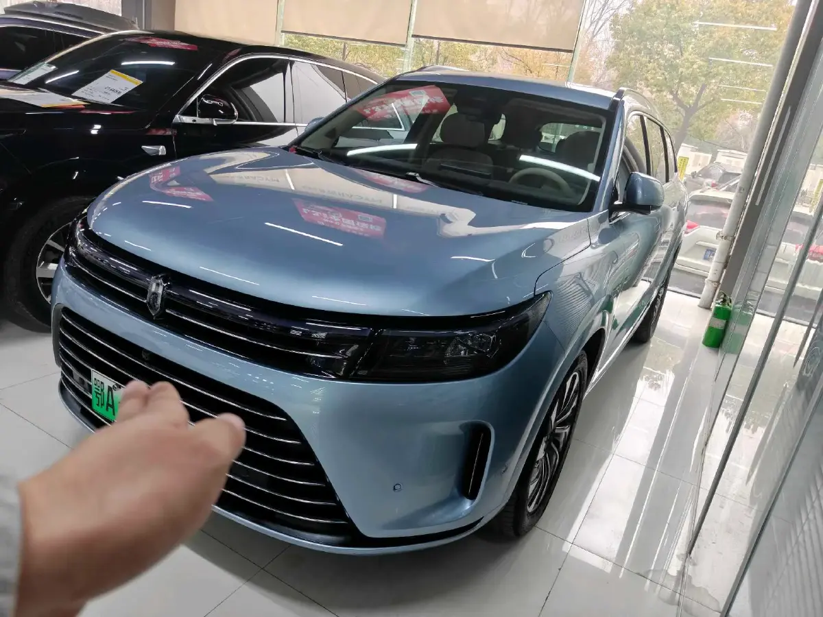 2024 Ford Transit 2.0T 143HP L4 9AT