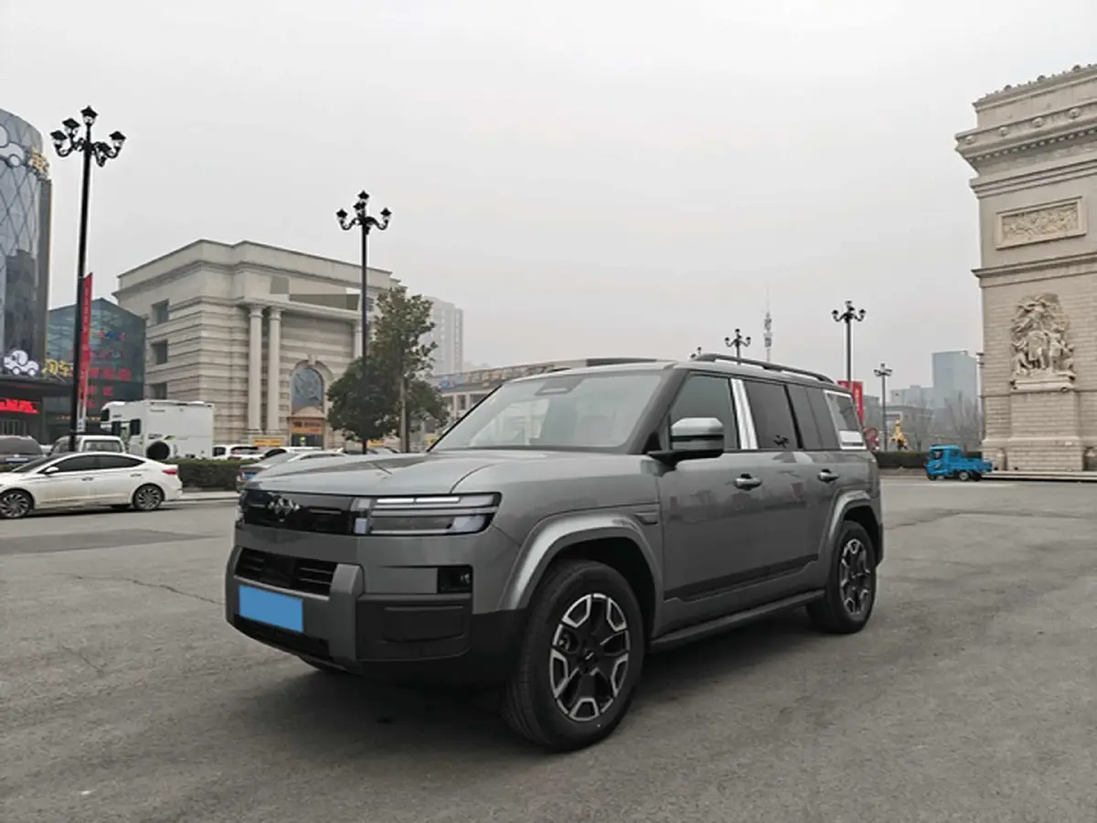 2025 FangChengBao Tai 7 1.5T 156HP L4 E-CVT PHEV