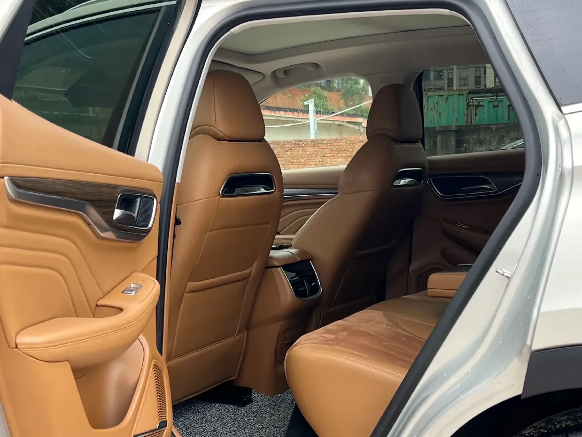 2018 Roewe MARVEL X BEV 52.5KWH,autocango,china used car exporter,china ev exporter,chinese used car exporter,chinese used ev exporter