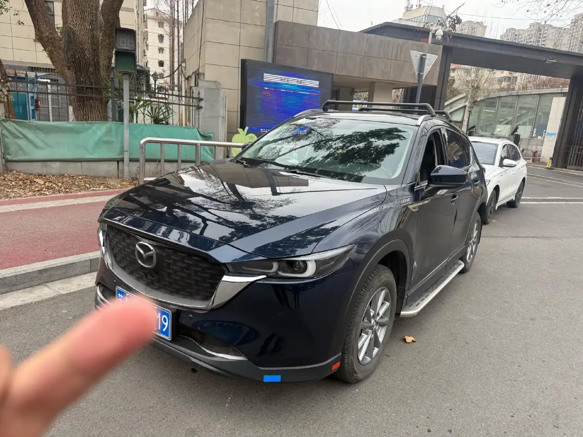 2022 MAXUS XinTu V90 2.0T 150HP L4 6AT